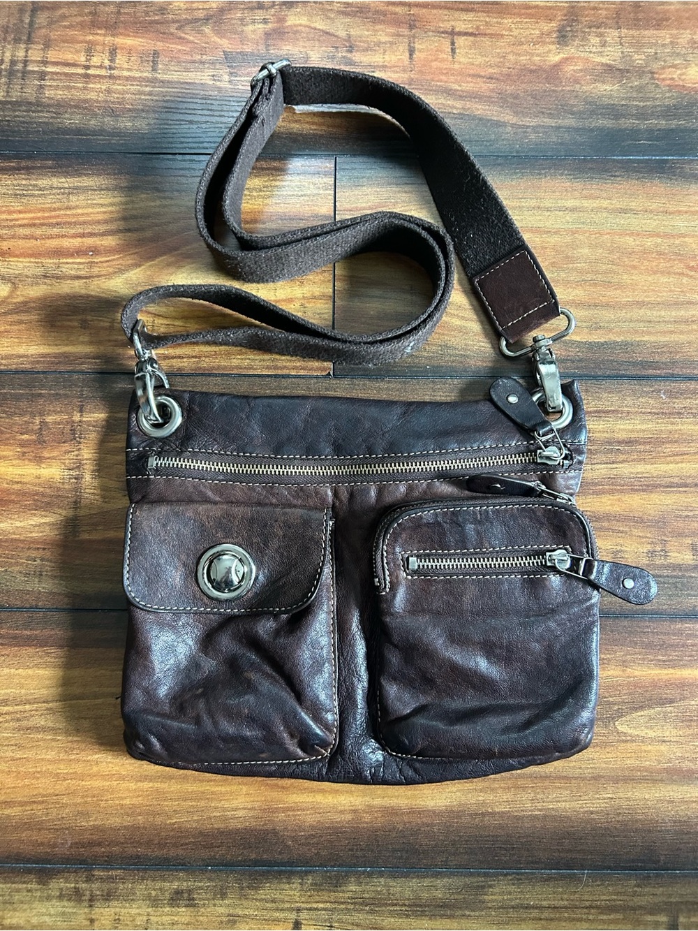 “Fossil” like Dark Brown Leather Crossbody Bag